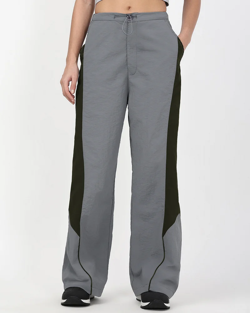 bewakoof Women's Light Grey Color Block Oversized Parachute Pants